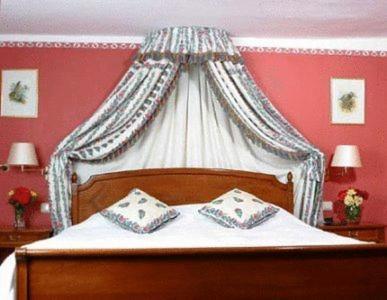 Hotel Schloss Buedingen Quarto foto